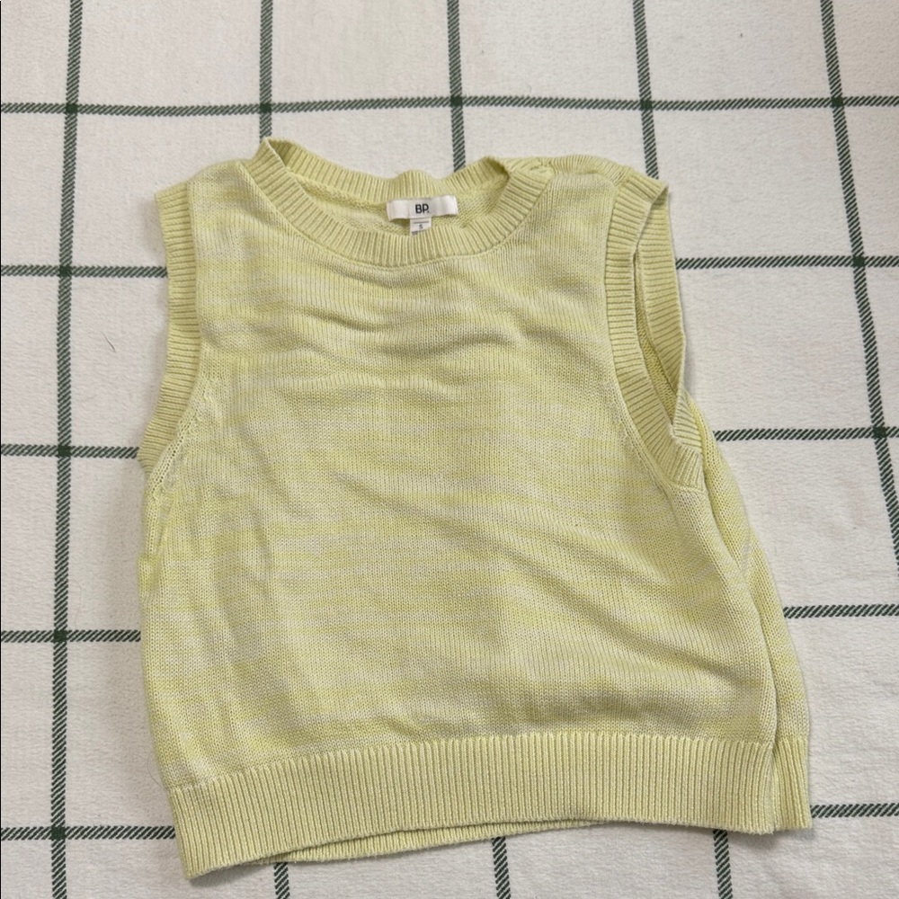 BR Sleeveless Yellow Knit Top